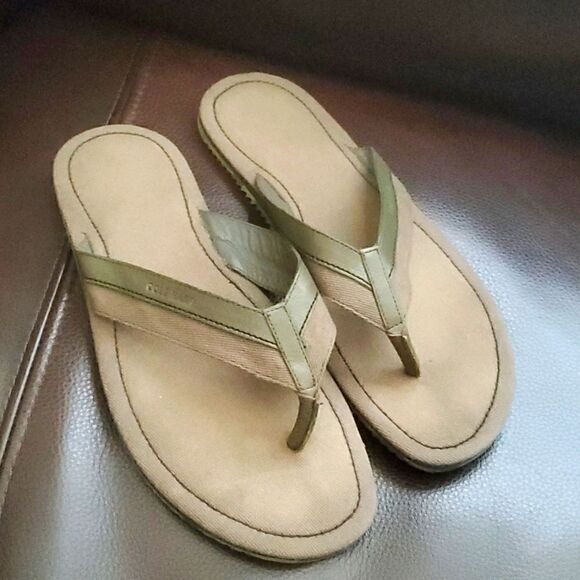 COLE HAAN Flip Flops - Size 12 - Picture 1 of 9